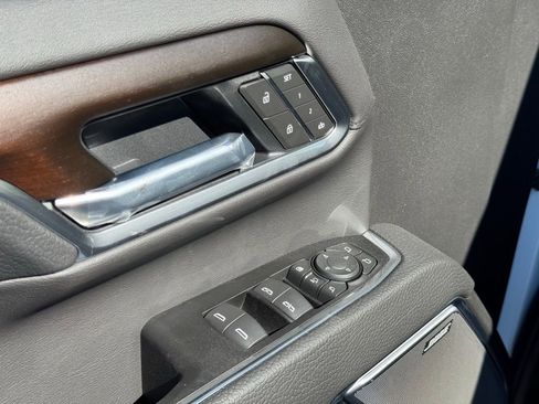 New 2026 GMC Sierra 3500 Denali w/ Denali Reserve Package image 18