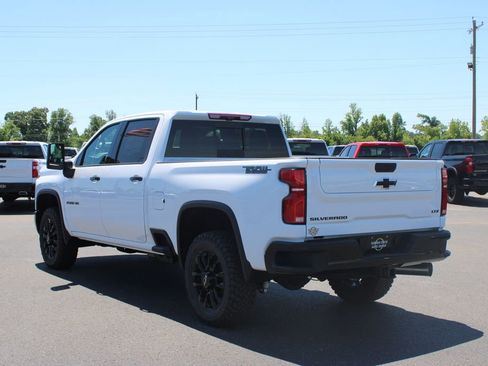 New 2026 Chevrolet Silverado 2500 LTZ w/ LTZ Plus Package AWD/4WD image 7