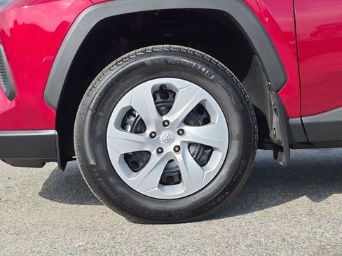 Certified 2025 Toyota RAV4 LE FWD image 23