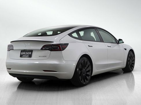 Used 2022 Tesla Model 3 Performance image 5