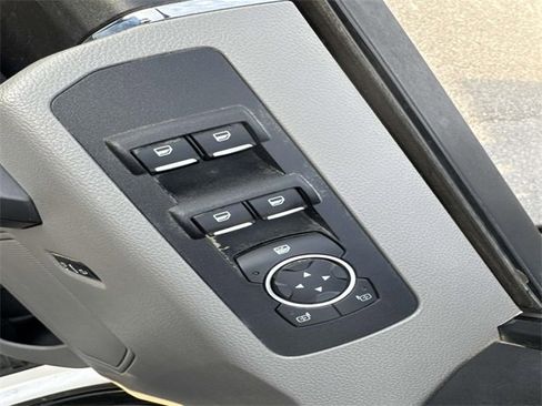 Used 2019 Ford F150 XLT w/ Trailer Tow Package image 18