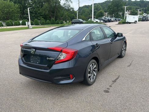 Used 2016 Honda Civic EX image 3