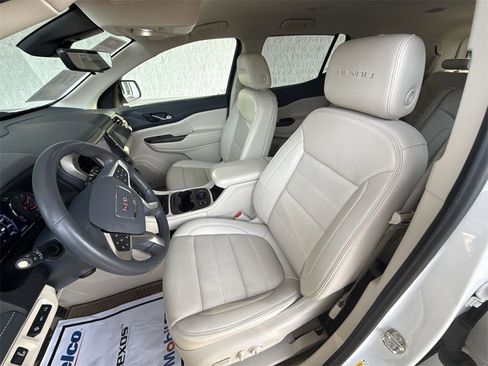 Certified 2021 GMC Acadia Denali w/ Denali Technology Package image 19