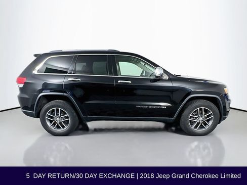 Used 2018 Jeep Grand Cherokee Limited AWD/4WD image 9