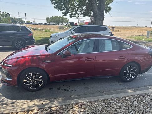 Used 2025 Hyundai Sonata SEL FWD image 6