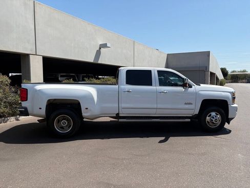 Used 2015 Chevrolet Silverado 3500 High Country w/ Duramax Plus Package AWD/4WD image 4