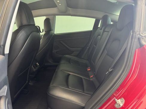 Used 2021 Tesla Model 3 Standard Range Plus RWD image 19