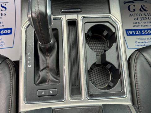 Used 2020 Ford F150 Platinum w/ Equipment Group 701A Luxury image 16