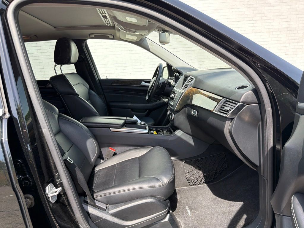 Used 2013 Mercedes-Benz ML 350 BlueTEC 4MATIC image 11