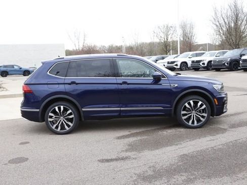 Used 2021 Volkswagen Tiguan SEL Premium R-Line AWD/4WD image 2