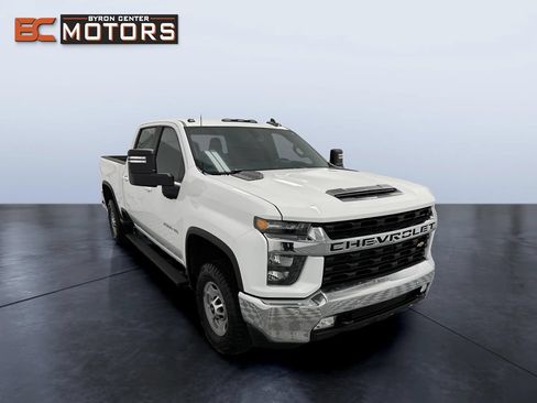 Used 2020 Chevrolet Silverado 2500 LT w/ True North Edition AWD/4WD image 7