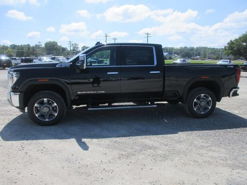 New 2026 GMC Sierra 2500 SLT w/ SLT Premium Package AWD/4WD image 10