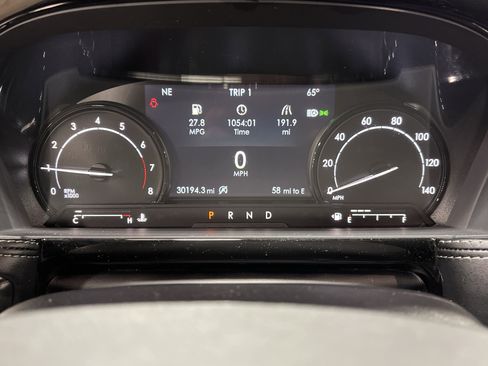 Used 2022 Lincoln Corsair AWD w/ Equipment Group 101A image 21