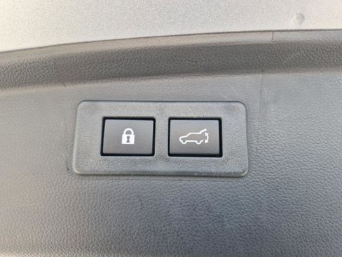 Used 2024 Subaru Outback Premium image 10