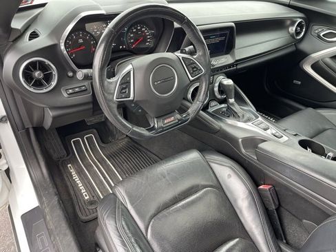 Used 2016 Chevrolet Camaro SS image 20