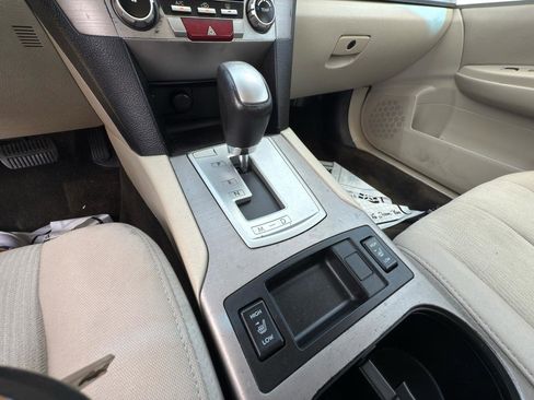 Used 2014 Subaru Legacy 2.5i Premium image 16