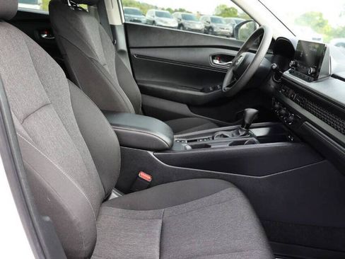 Used 2023 Honda Accord LX image 14