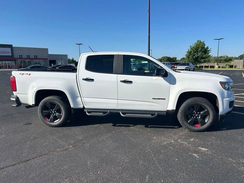 Used 2020 Chevrolet Colorado LT w/ Redline Special Edition AWD/4WD image 8