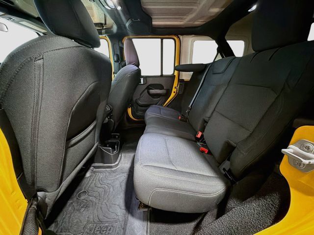 Used 2020 Jeep Wrangler Unlimited Sport AWD/4WD image 19