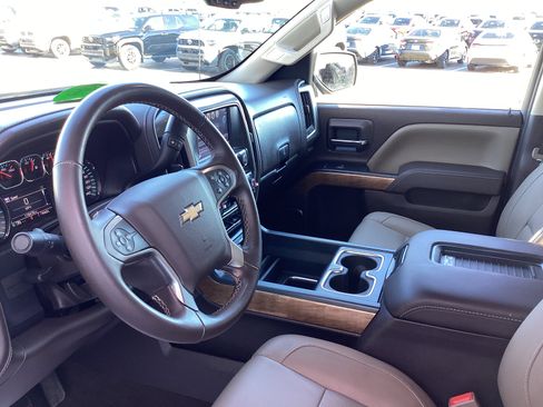 Used 2017 Chevrolet Silverado 1500 LTZ image 26