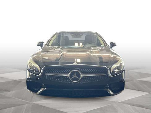 Used 2017 Mercedes-Benz SL 550 image 3