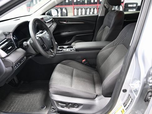 Certified 2025 Toyota Camry LE w/ Convenience Package image 10