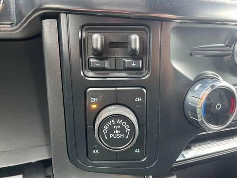 New 2025 Ford F150 Lariat w/ Equipment Group 501A Mid image 32