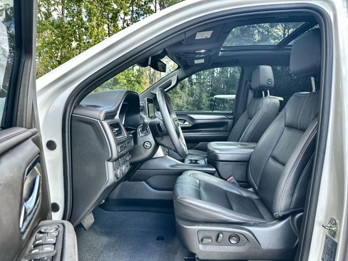 Certified 2024 Chevrolet Tahoe RST w/ Luxury Package image 20