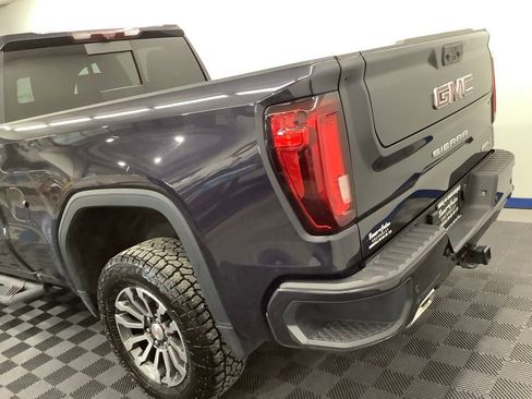 Used 2023 GMC Sierra 1500 AT4 w/ Technology Package AWD/4WD image 3