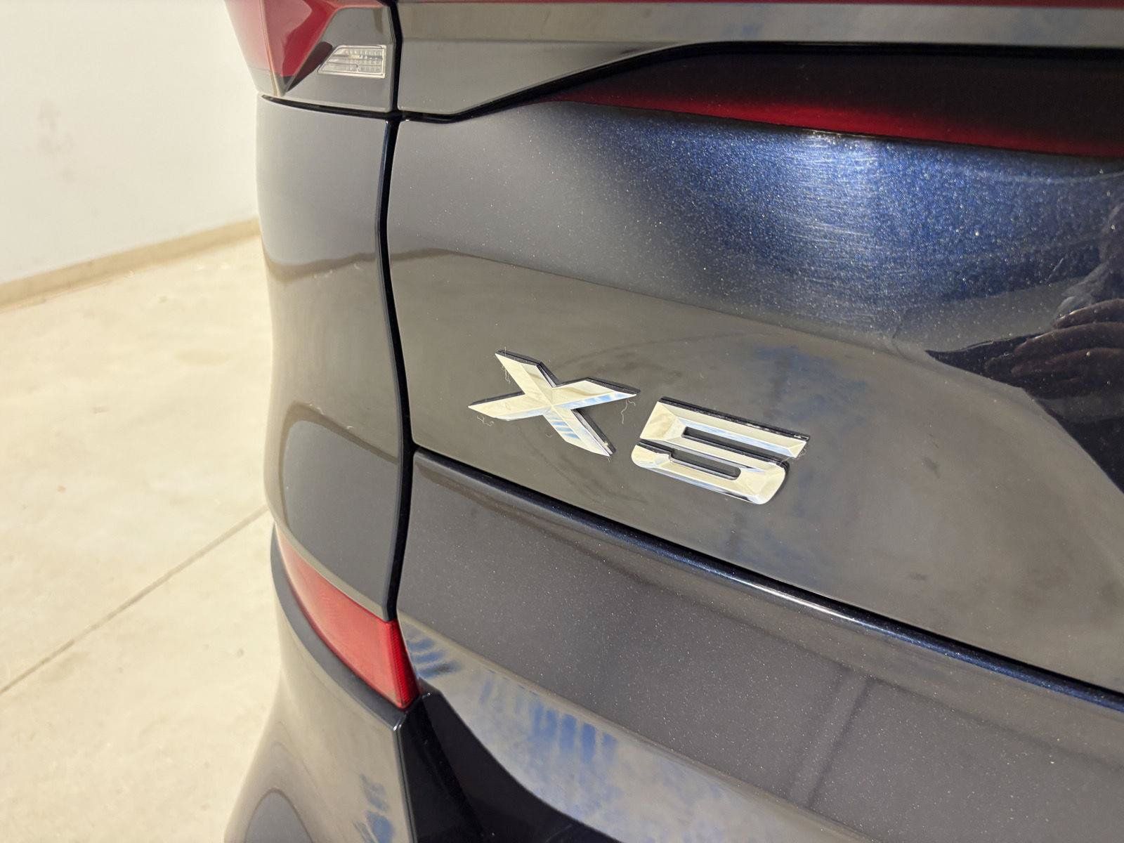 Used 2024 BMW X5 xDrive40i w/ M Sport Package AWD/4WD image 13