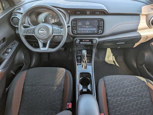 Certified 2024 Nissan Kicks SR w/ Exterior Package FWD image 9