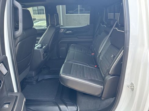Used 2022 GMC Sierra 1500 AT4X image 11