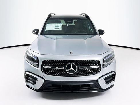 New 2026 Mercedes-Benz GLB 250 image 2