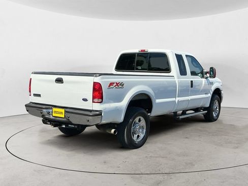 Used 2006 Ford F350 Lariat AWD/4WD image 5