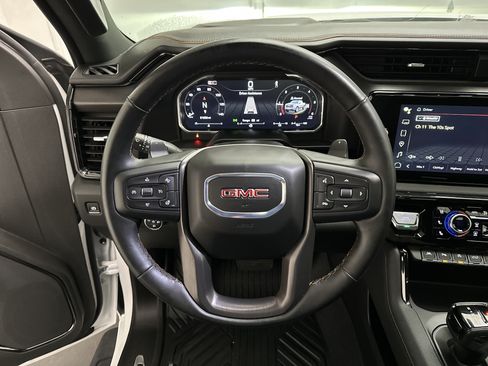 Used 2026 GMC Sierra 1500 AT4 w/ AT4 Premium Package AWD/4WD image 32