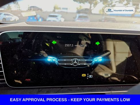 Used 2020 Mercedes-Benz GLE 350 w/ Premium Package image 11