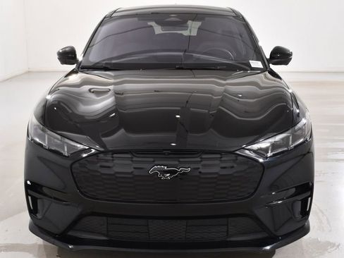 Used 2025 Ford Mustang Mach-E GT image 3