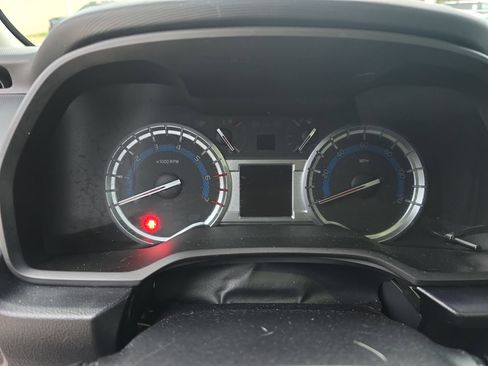 Used 2014 Toyota 4Runner SR5 image 19