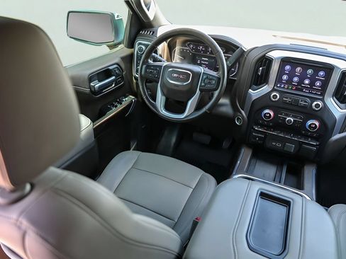 Used 2021 GMC Sierra 1500 SLT AWD/4WD image 30
