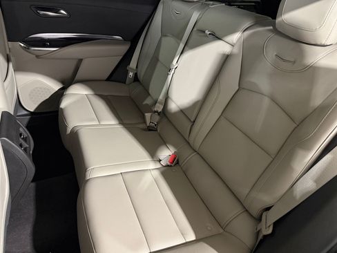 Used 2023 Cadillac XT4 Luxury FWD image 21