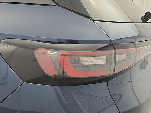 Certified 2023 Volkswagen ID.4 2WD image 33