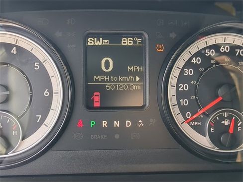 Used 2024 RAM 1500 Classic SLT image 33