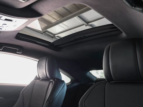 Used 2016 Lexus RC 350 image 4