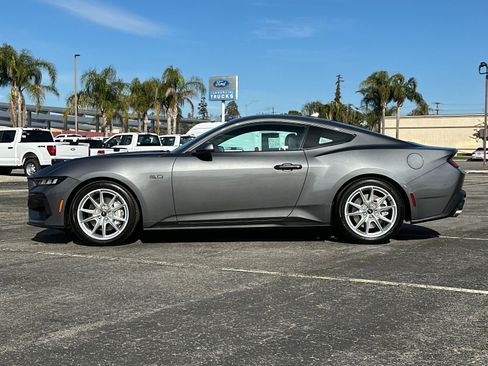 Certified 2025 Ford Mustang GT Premium image 7