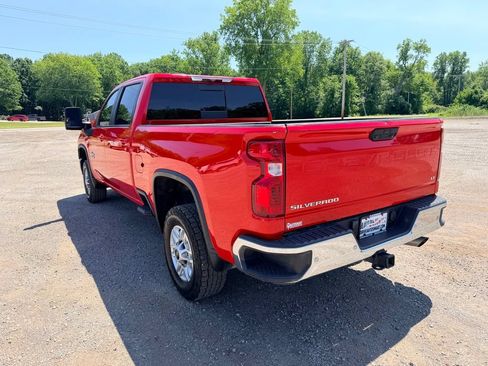 Used 2024 Chevrolet Silverado 2500 LT w/ Texas Edition AWD/4WD image 5