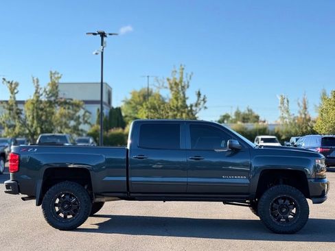 Used 2018 Chevrolet Silverado 1500 LT w/ All Star Edition AWD/4WD image 5