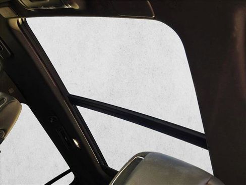 Used 2022 Cadillac Escalade ESV Premium Luxury image 19