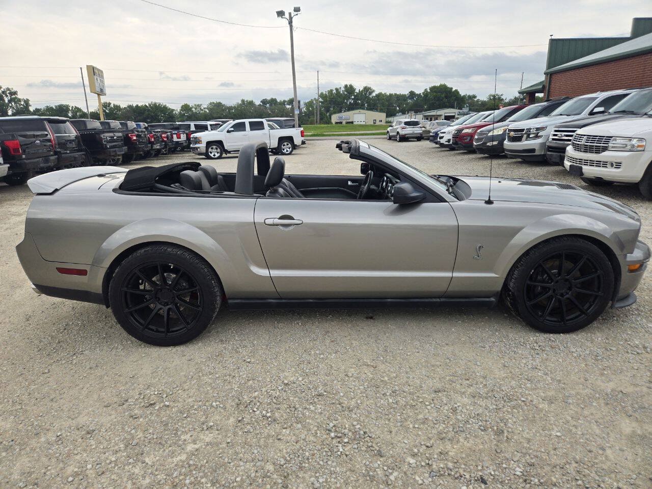 Used 2008 Ford Mustang Shelby GT500 RWD image 3