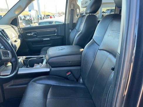 Used 2018 RAM 2500 Laramie image 4