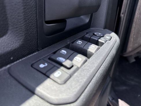 New 2025 RAM 2500 Tradesman image 30